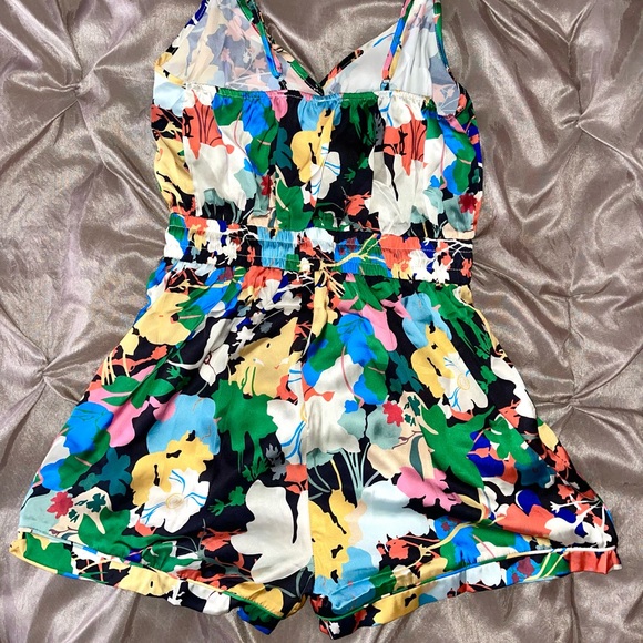 Multi colored floral romper. Size- SMALL - Picture 2 of 5